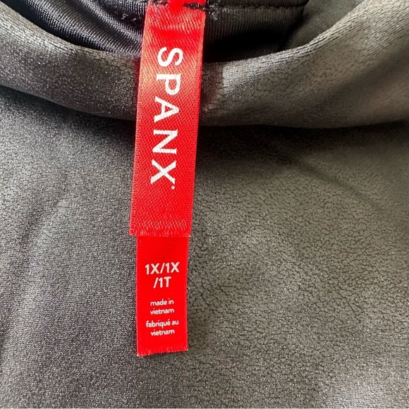 Spanx SPANXshape™ Faux Leather Leggings Black Size 1X 2437P NWT - Picture 5 of 14